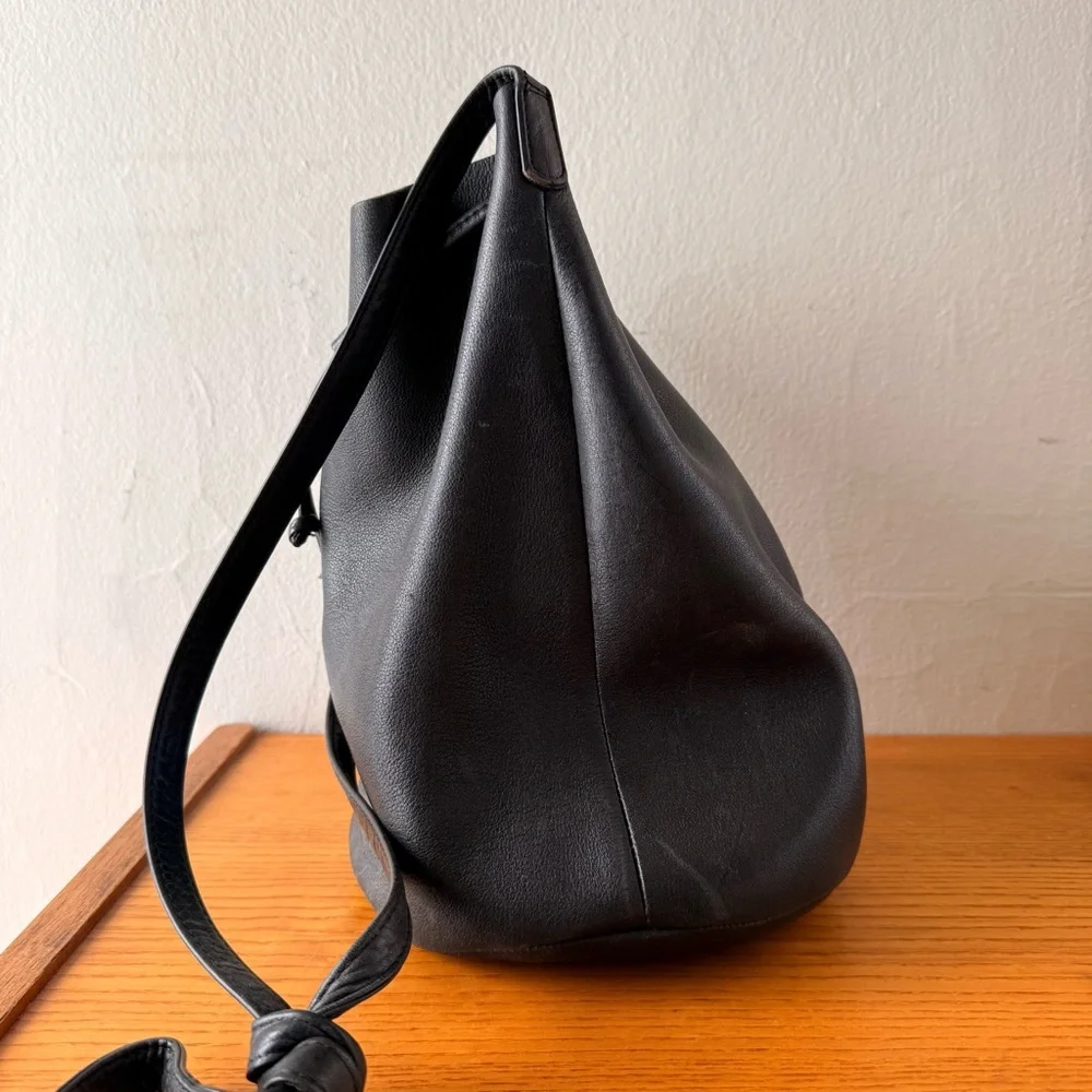 Baggu Leather Bucket Bag - Picture 2 of 7
